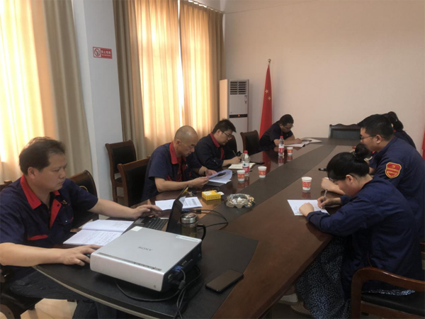 第二建筑工程事業(yè)部開展外協(xié)隊伍管理培訓  第二建筑工程事業(yè)部開展外協(xié)隊伍管理培訓