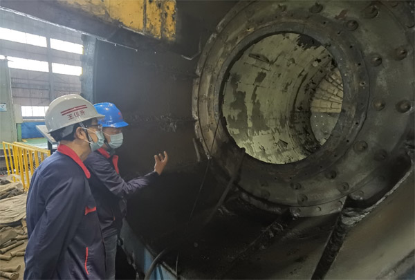 公司黨委書(shū)記檢查在建項(xiàng)目  公司黨委書(shū)記檢查在建項(xiàng)目